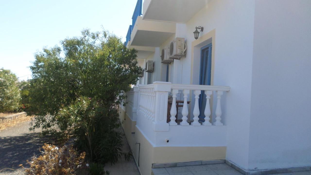 Agia Marina  Aeriko Hotel Apartments מראה חיצוני תמונה